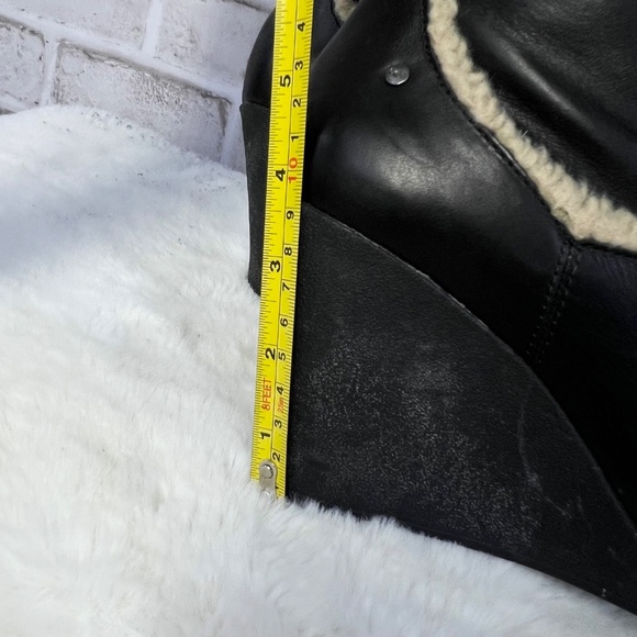 |•UGG•| Super Warm Shearling Lined Knee High Boots Size 9.5 - Picture 14 of 16
